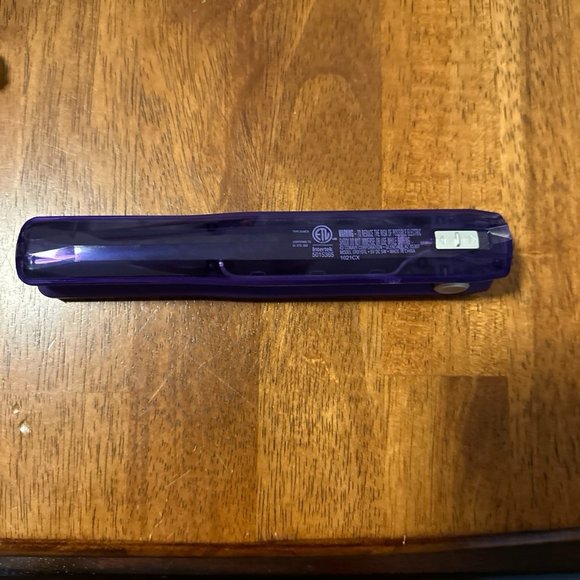 Conair Mini Cordless Flat Iron Violet Vamp Pouch + USB Cord Included - Picture 2 of 4